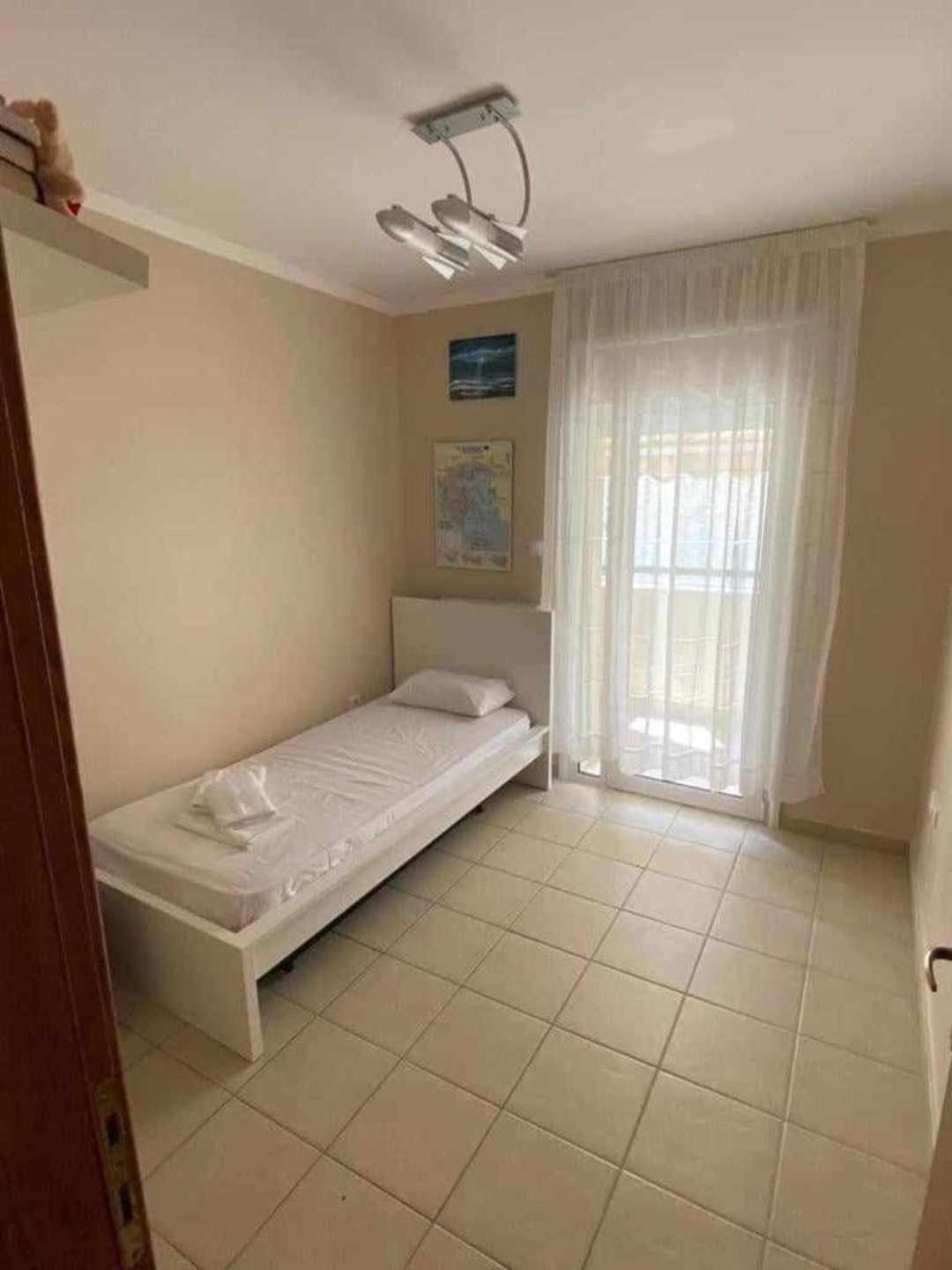 Dellmar Apartment Περαία Εξωτερικό φωτογραφία